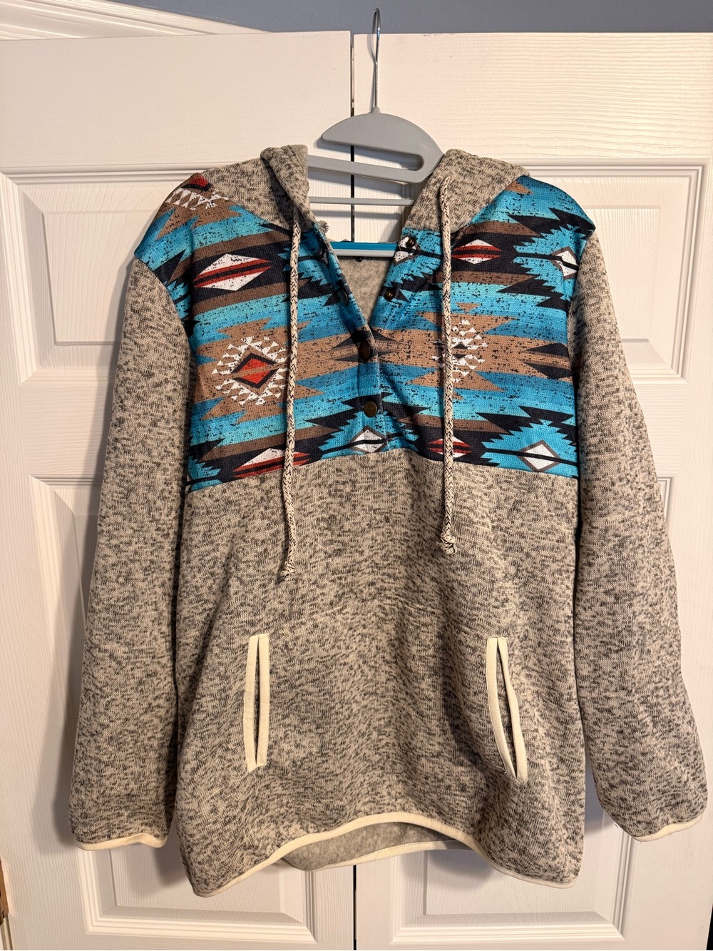 Southwestern Print Hooded Pullover - Turquoise & Tan